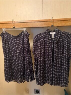 Sag Harbor Navy Printed Pleated Skirt Set